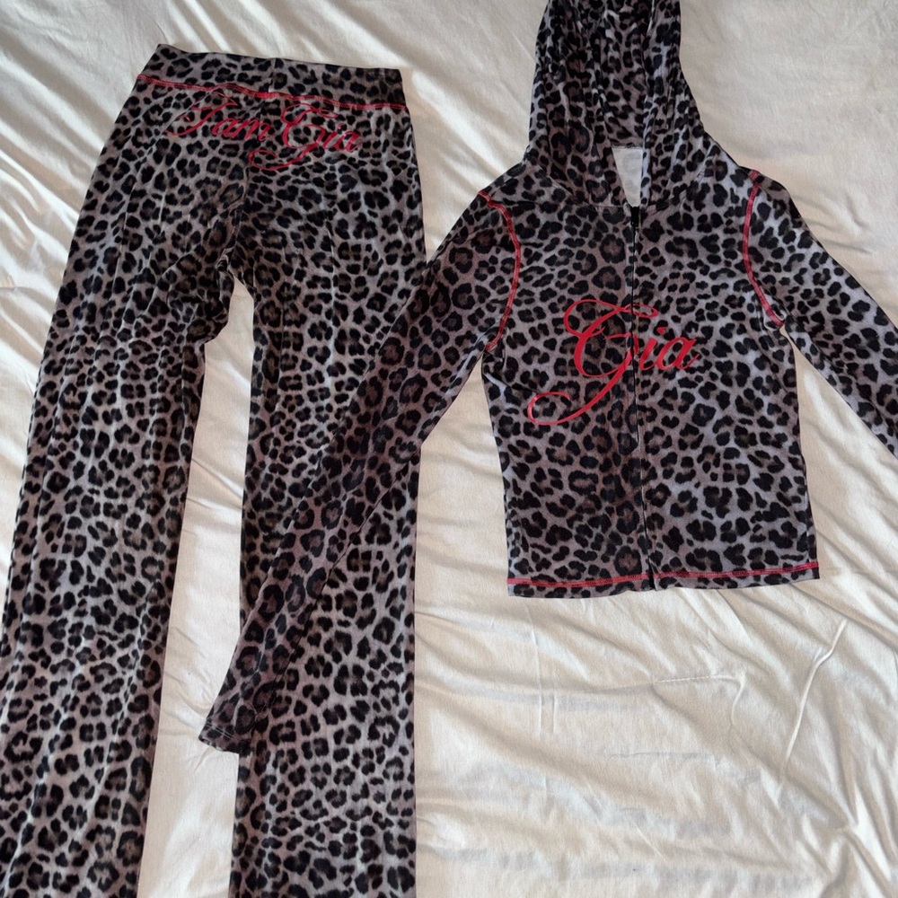 I Am Gia Blare Leopard Set